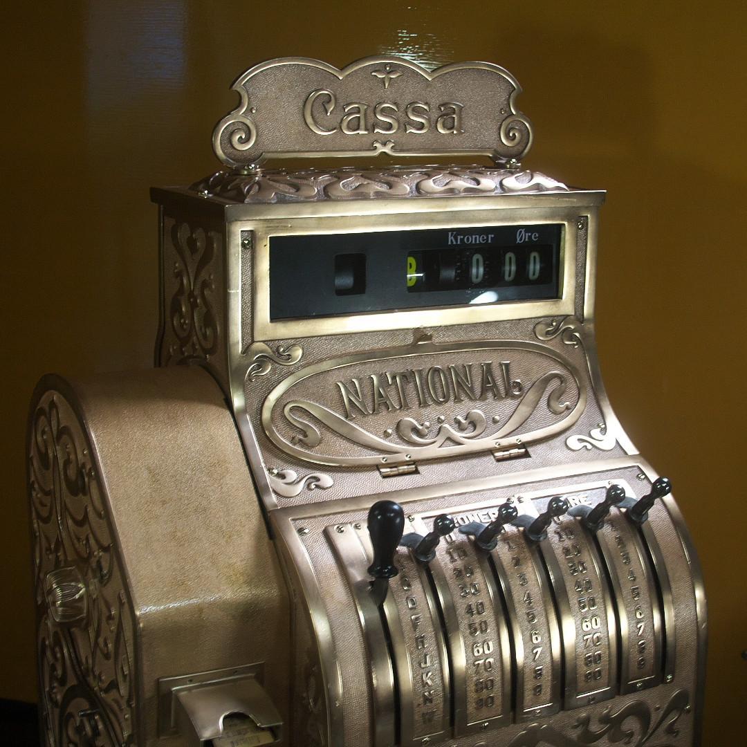 アンティークレジスター　National Cash register 657