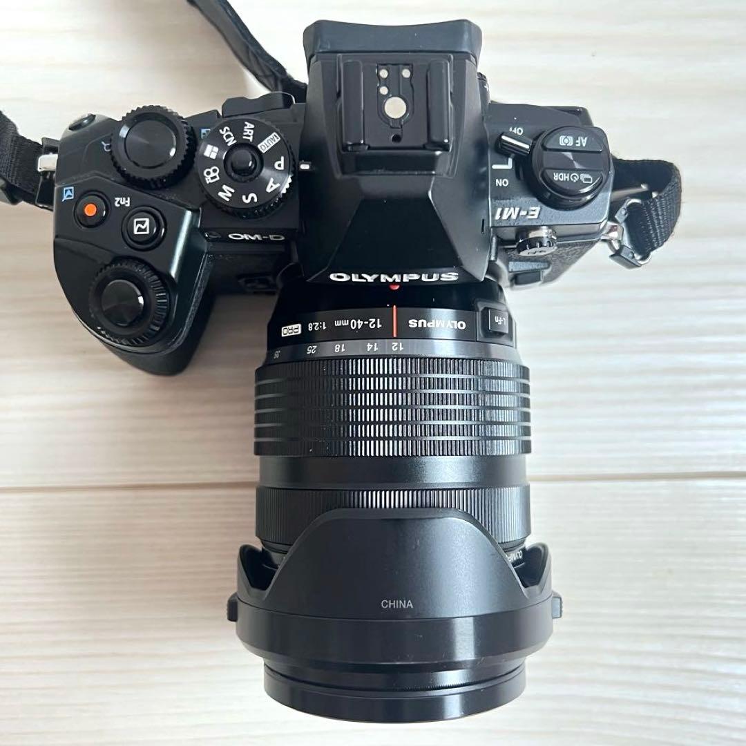 OLYMPUS OM-D E-M1 デジタル一眼レフカメラ