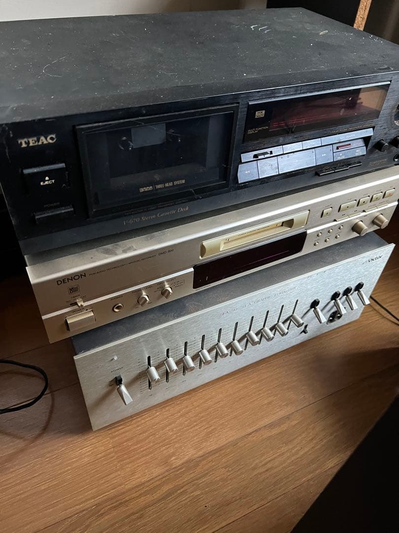 LUXMAN Victor Pioneerなど大量のアンプとスピーカー