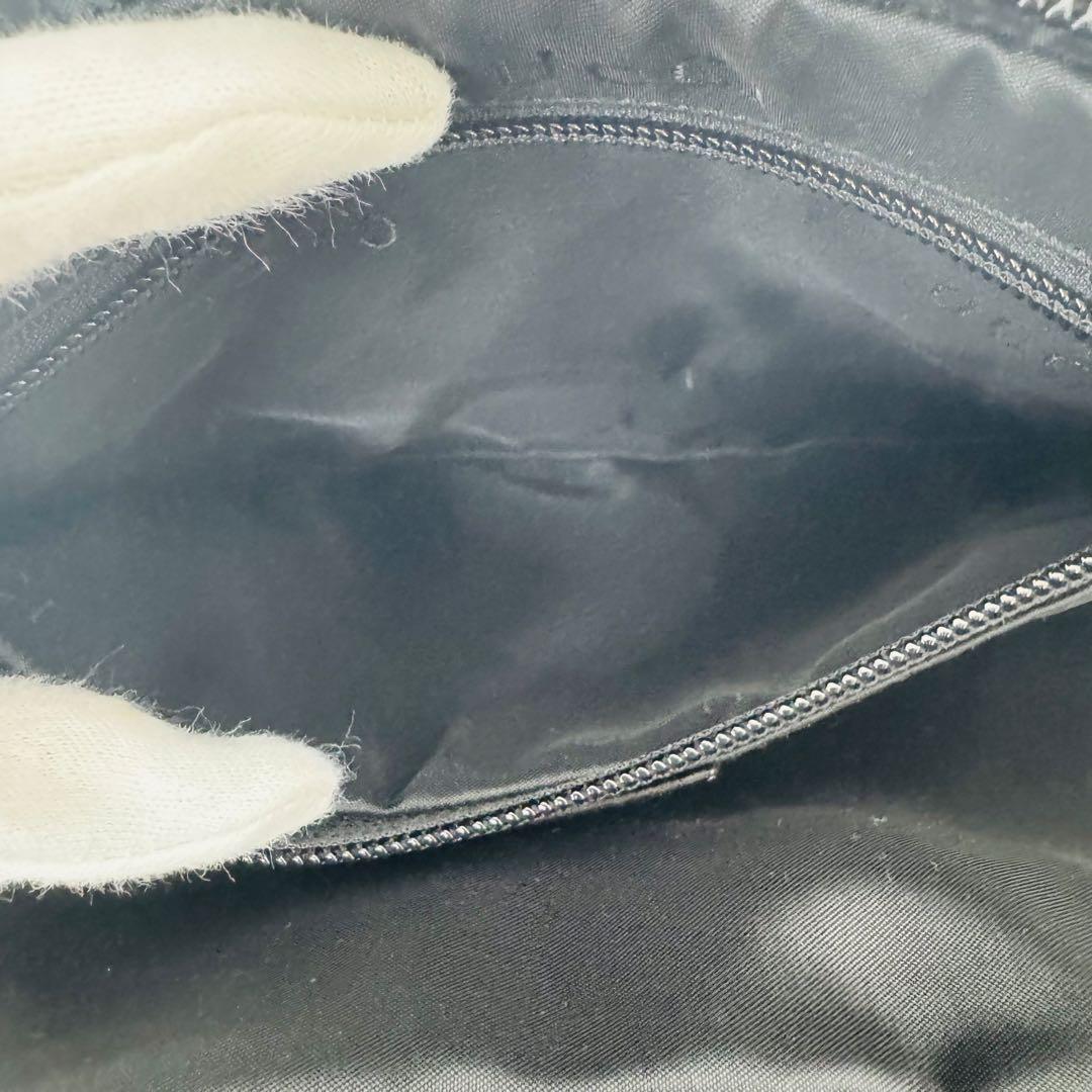 ✨GUCCI✨グッチ✨ロゴプレート✨レザー✨ブラック✨クラッチバッグ✨