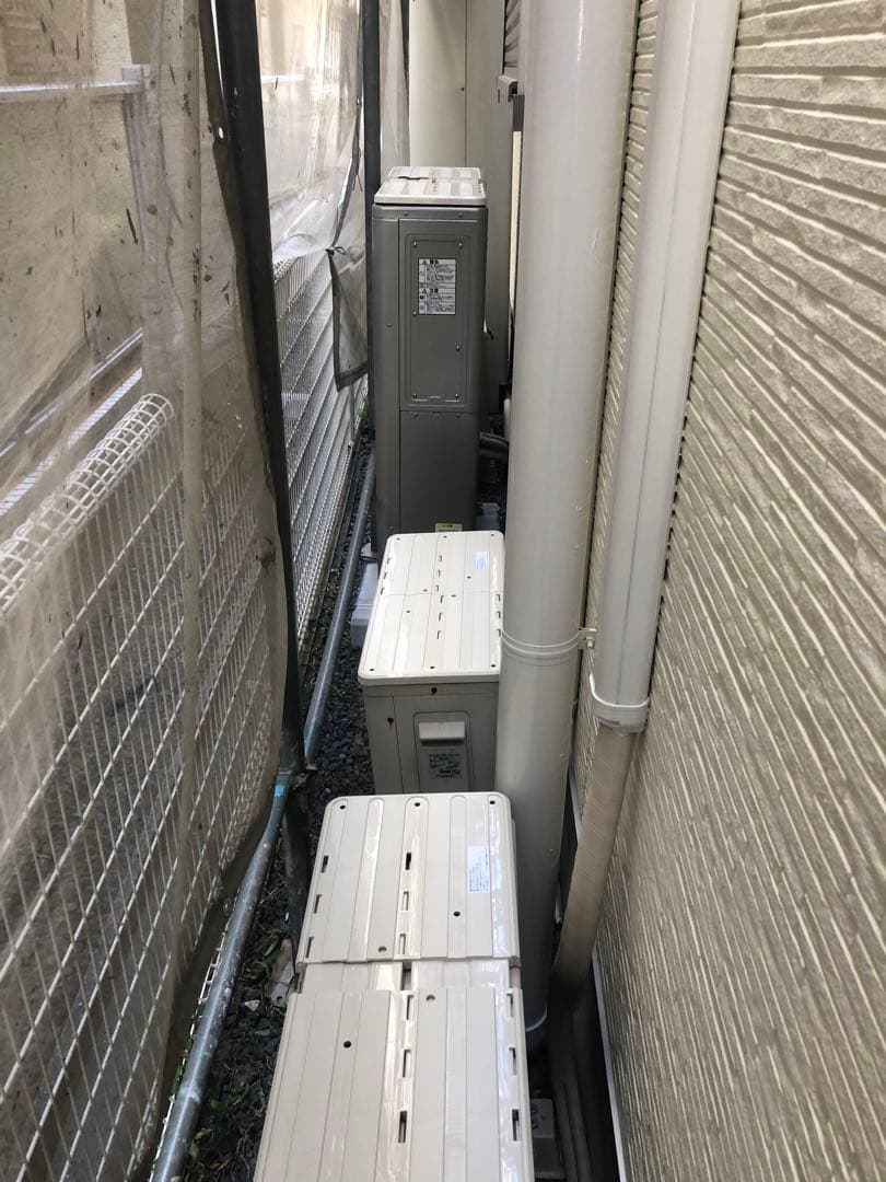 スライド式室外機まもるくん3枚　塗装業者様必須アイテム！作業中の天板の傷凹み防止