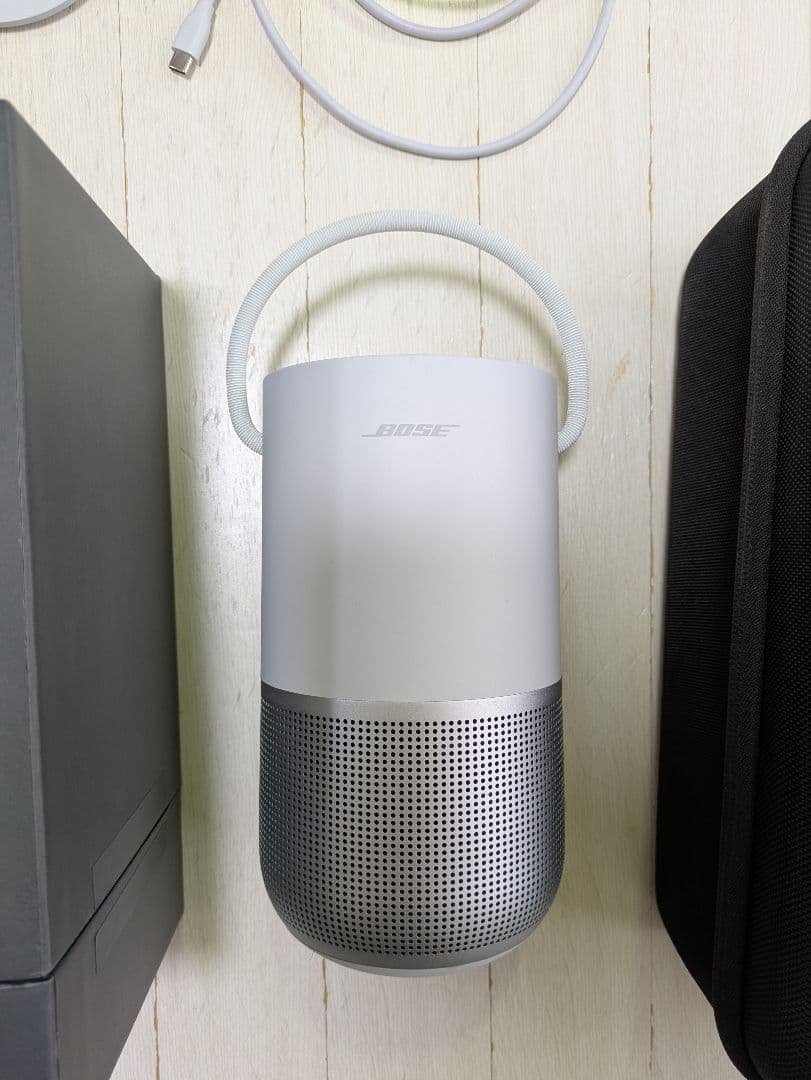 Bose ポータブル スマートスピーカー シルバー 美品 箱付 専用ケース付