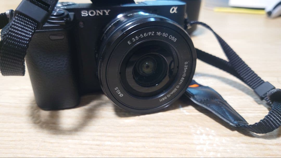 SONY α6400 ボディ ズームレンズ2本付き