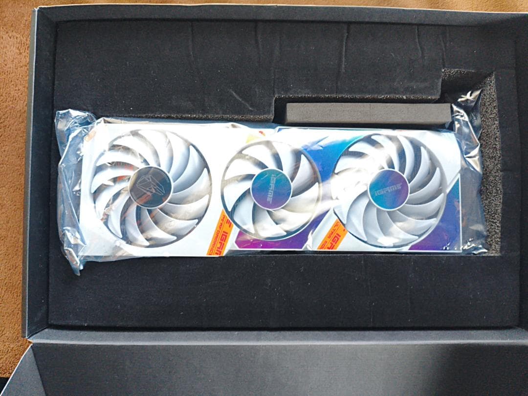 グラフィックボード・グラボ・ビデオカード iGame GeForce RTX 3060 Ultra W OC 12GB