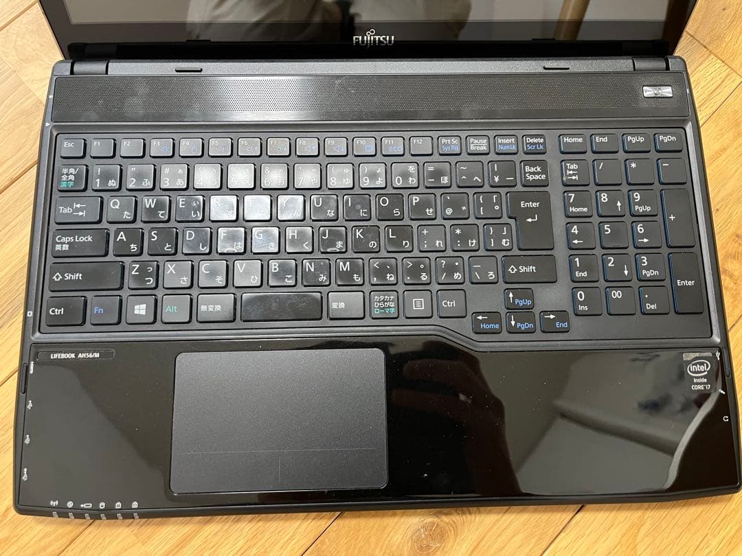 ヴ*ン様 Fujitsu Lifebook AH53 Intel Core i7