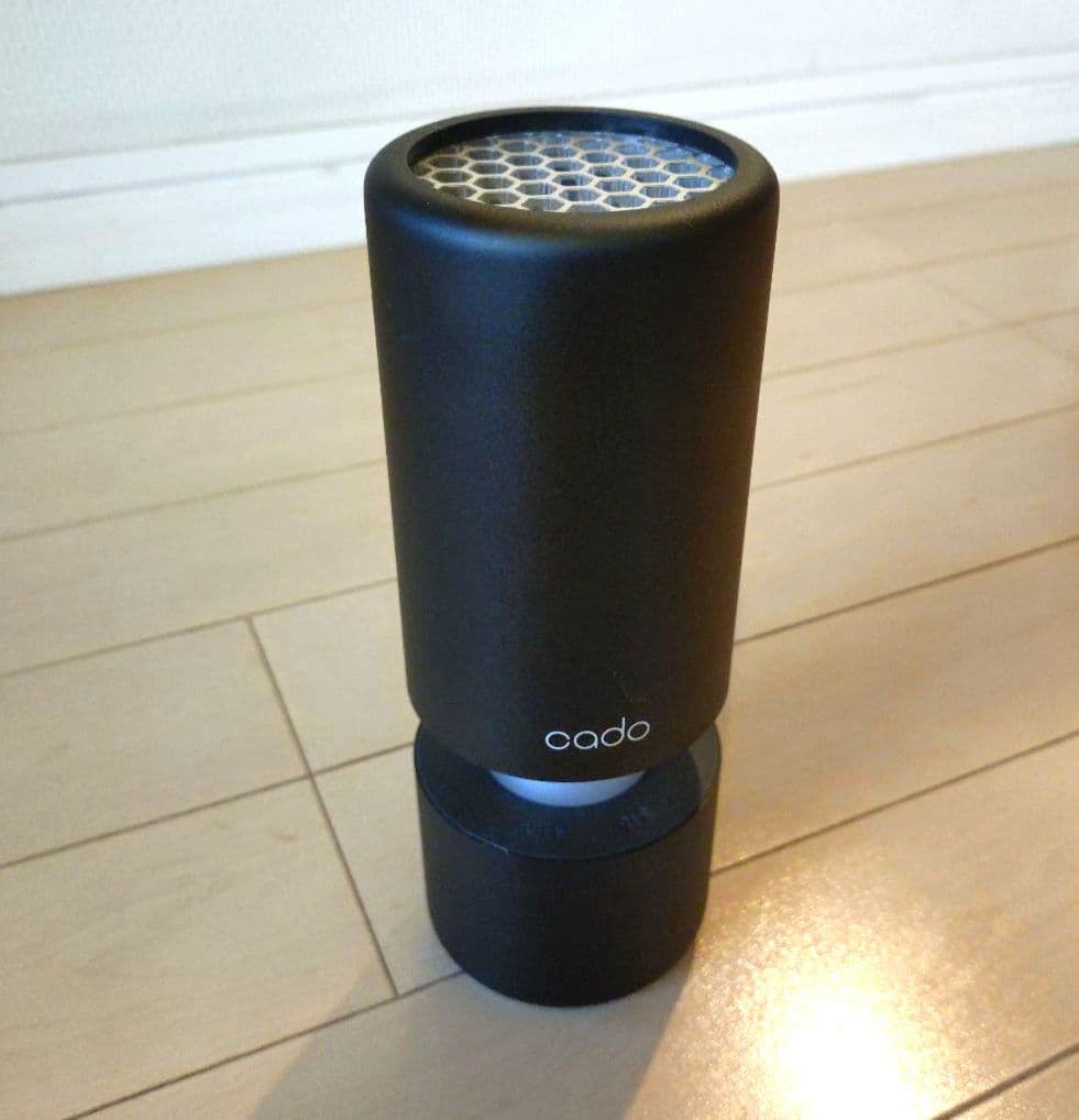 Cado LEAF Portable 空気清浄機 ブラック