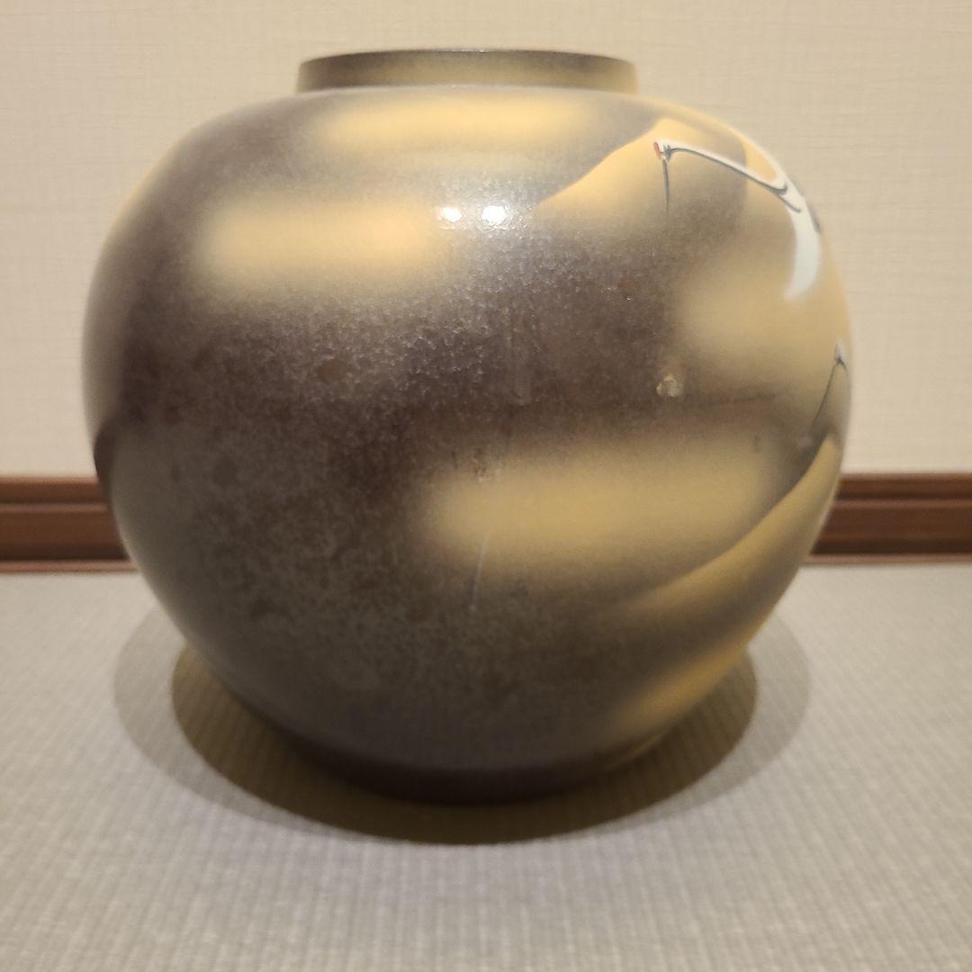 白い鶴の金色陶器壺