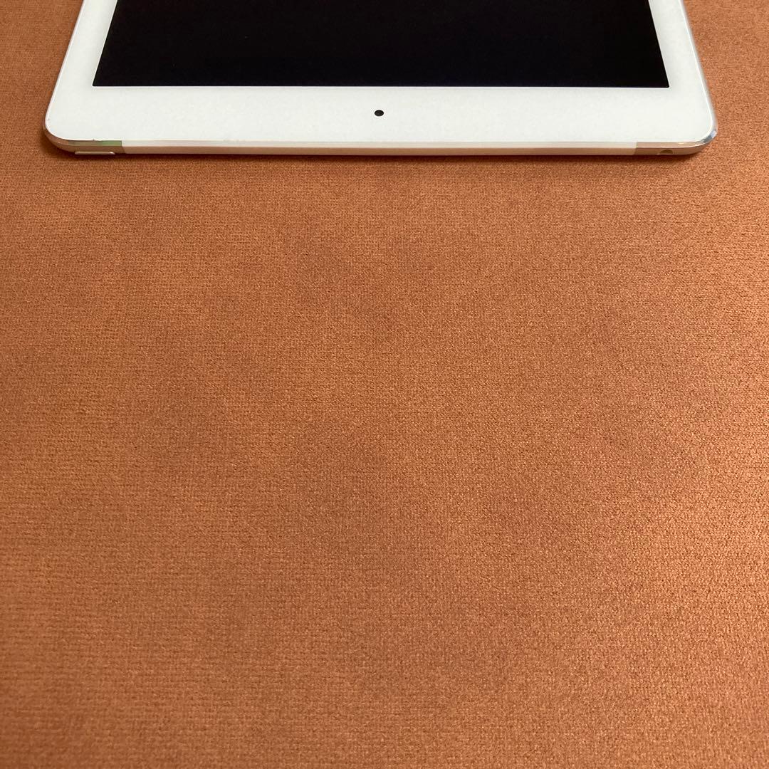 157【早い者勝ち】電池最良好☆iPad Air2 第2世代 16GB au☆