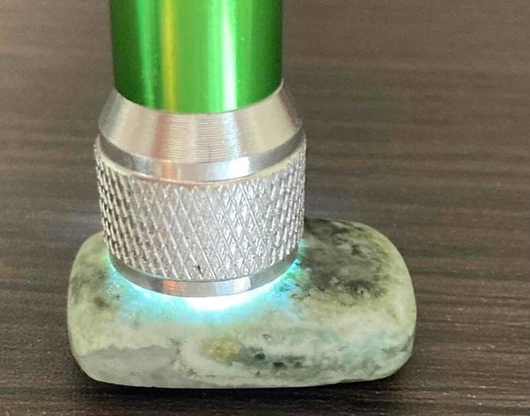 天然翡翠ワイヤージュエリー ― 手作りの一点物アクセサリー、お守りペンダント！