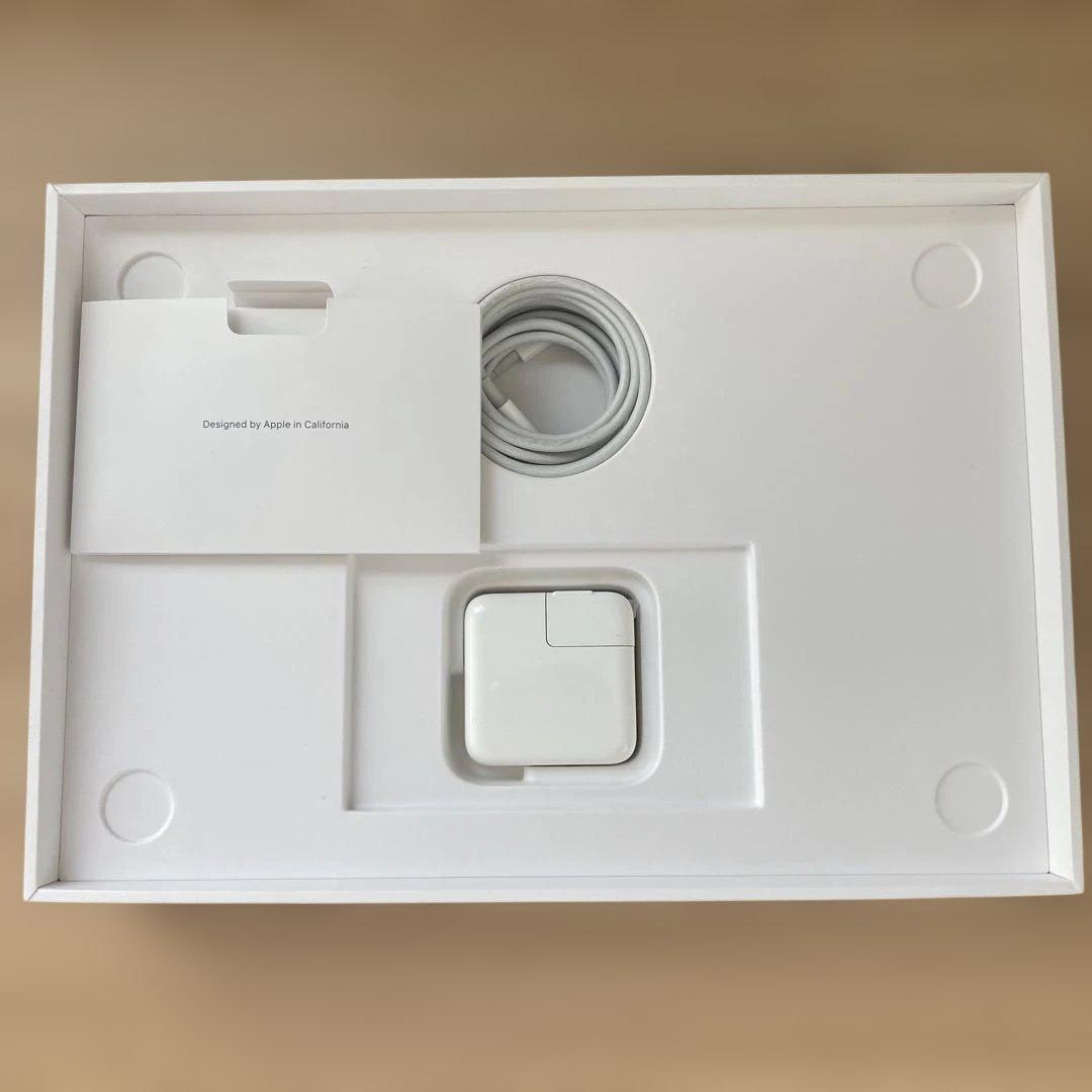 MacBook Air 13インチ/8GB/256GB 箱付き