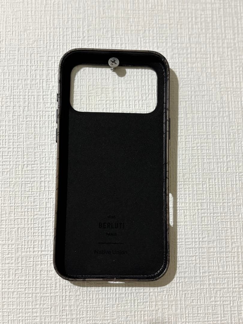 ベルルッティ　iPhoneケース　17 pro max