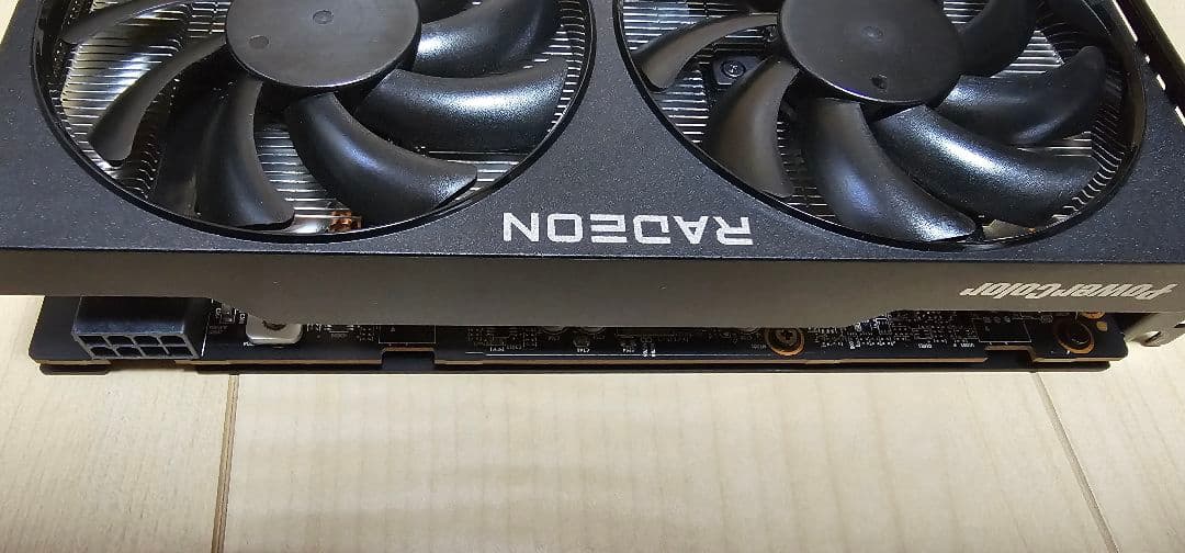 Radeon デュアルファン RX7600 8GB 動作確認済み