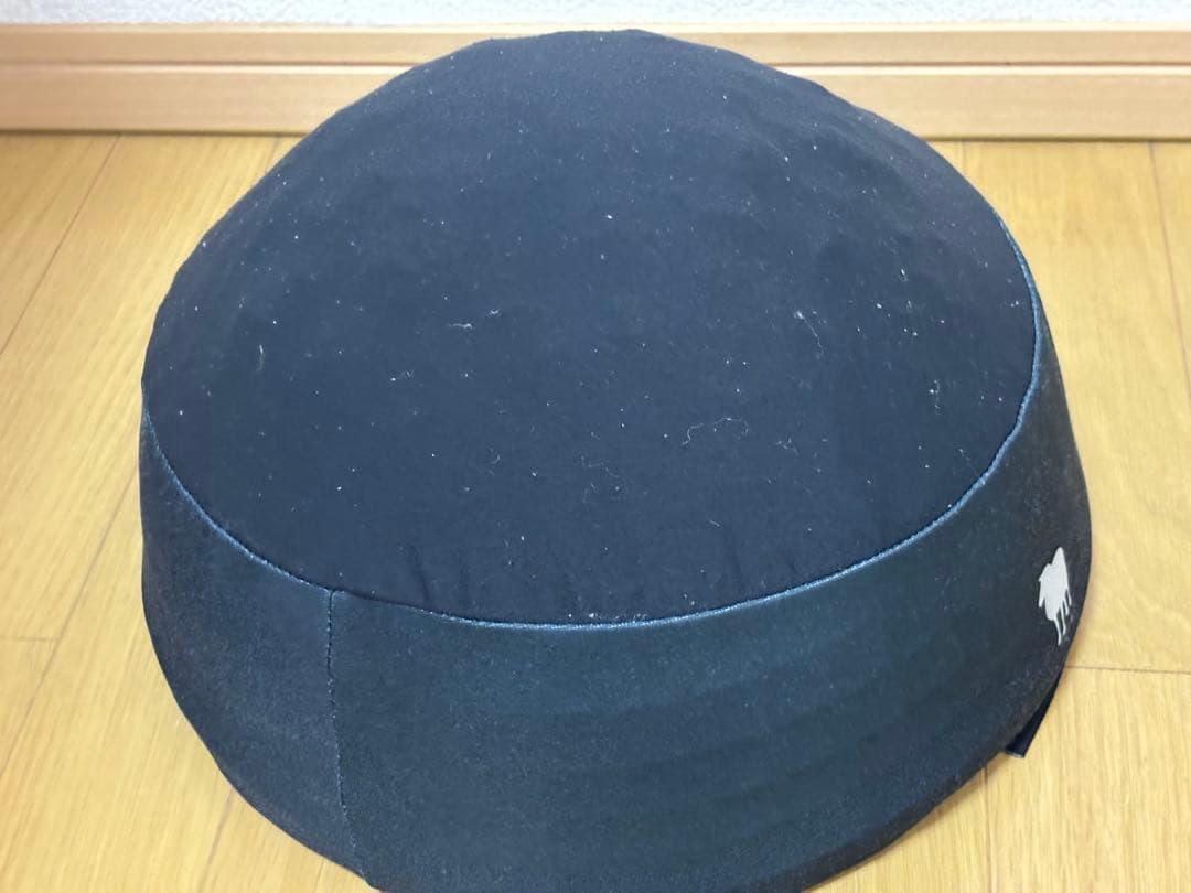 【クリーニング済】ヒツジのいらない枕　マジックドーム