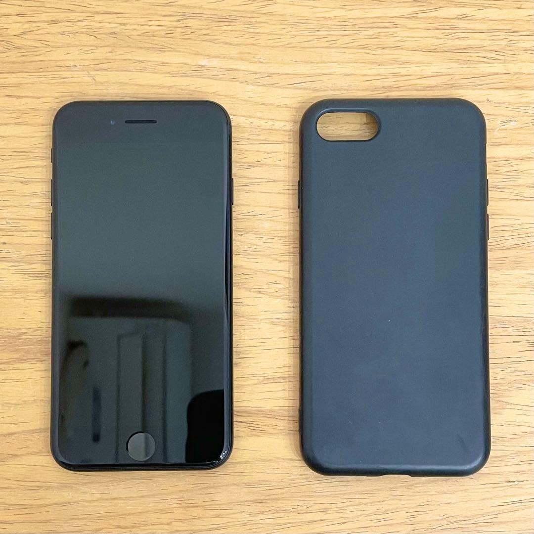 ◎ Apple iPhone SE 第三世代 MMYC3J/A 83%