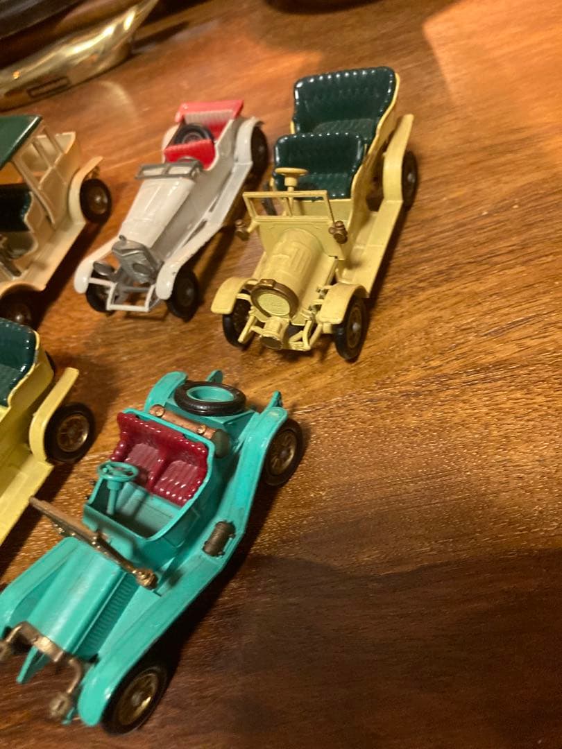 Lesney's モダンアミューズメント ミニカー 9台セット