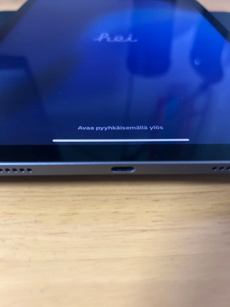 【値下げ！】Apple iPad Air (第４世代) Wi-Fi 64GB
