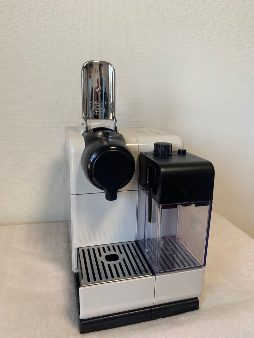 NESPRESSOネスプレッソ ラティシマ・タッチ F511（カプセル20個付）