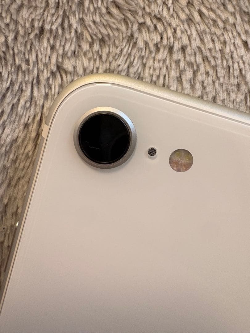 iPhone SE2 ホワイト本体