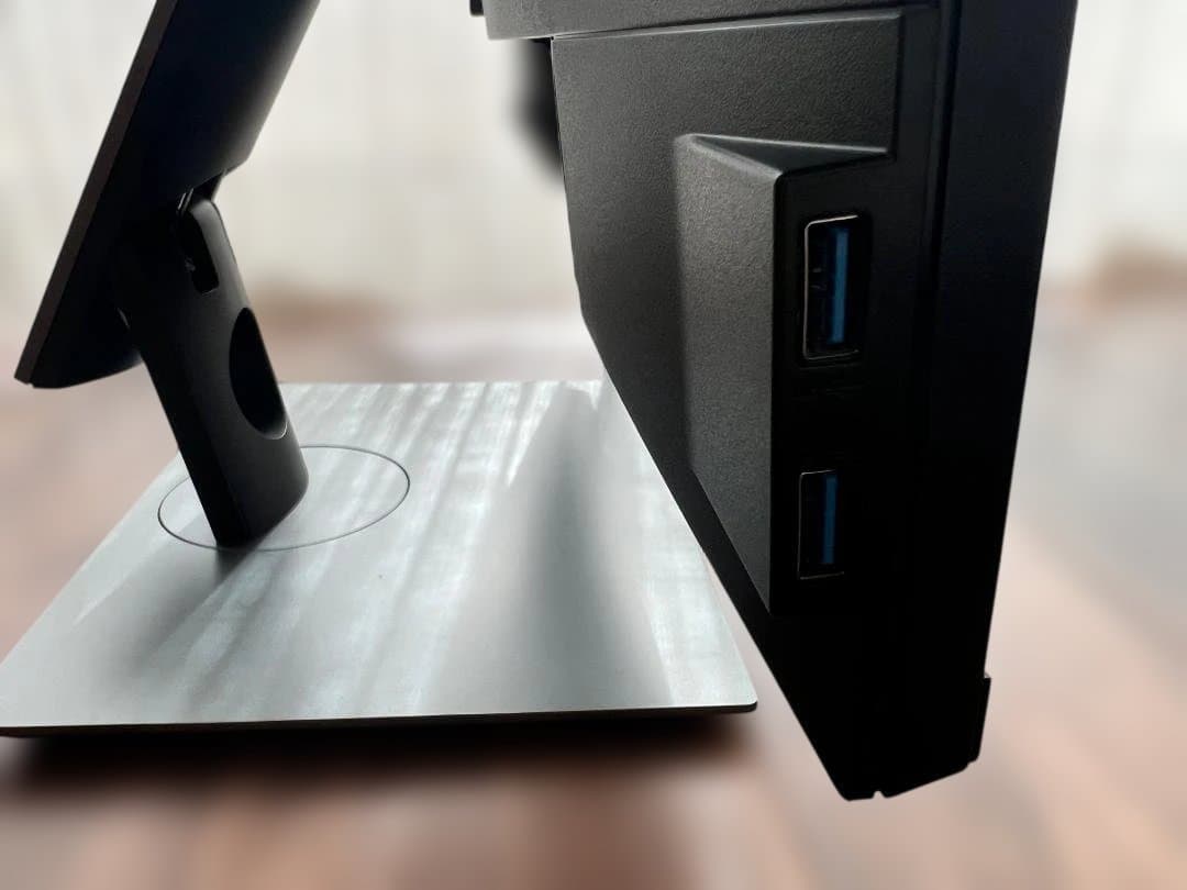 DELL　P2418HT　マルチタッチモニター　タッチパネル　全体的に綺麗です
