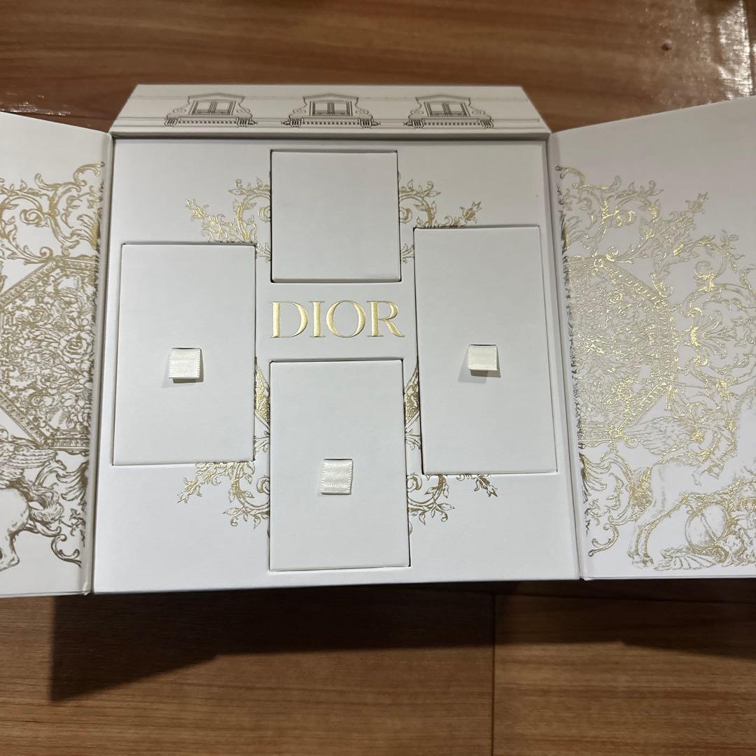 DIOR クリスマスコフレ2023