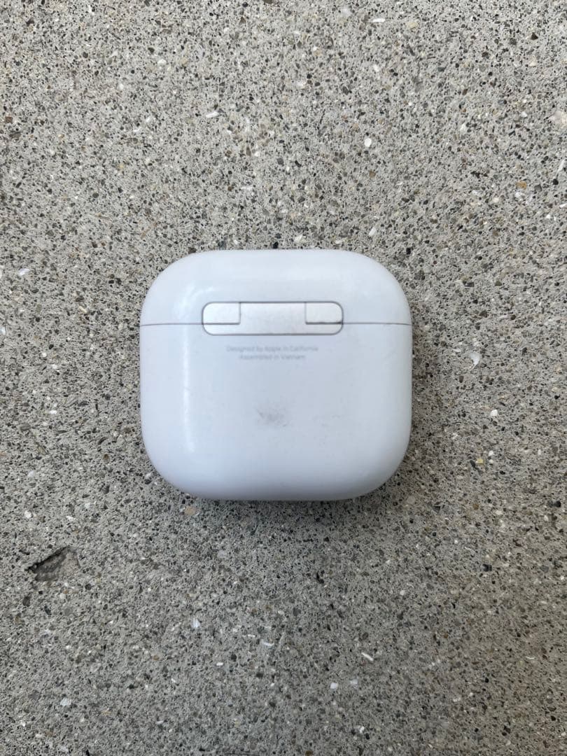 airpods 第4世代　ノイズキャンセリング機能　Apple