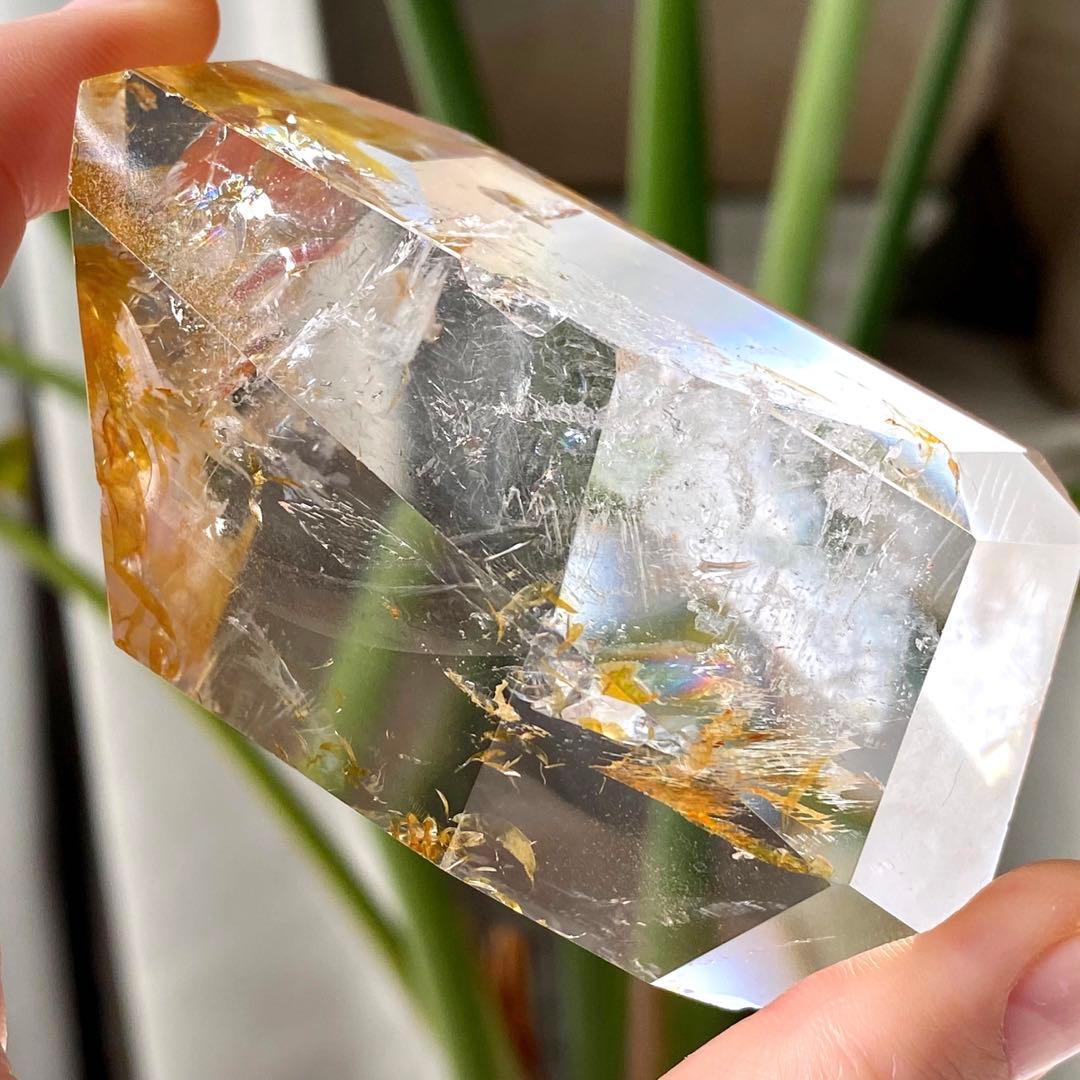 【 ネパール産 虹入り ヒマラヤ 水晶 ゴールデンヒーラー フリーカット 】