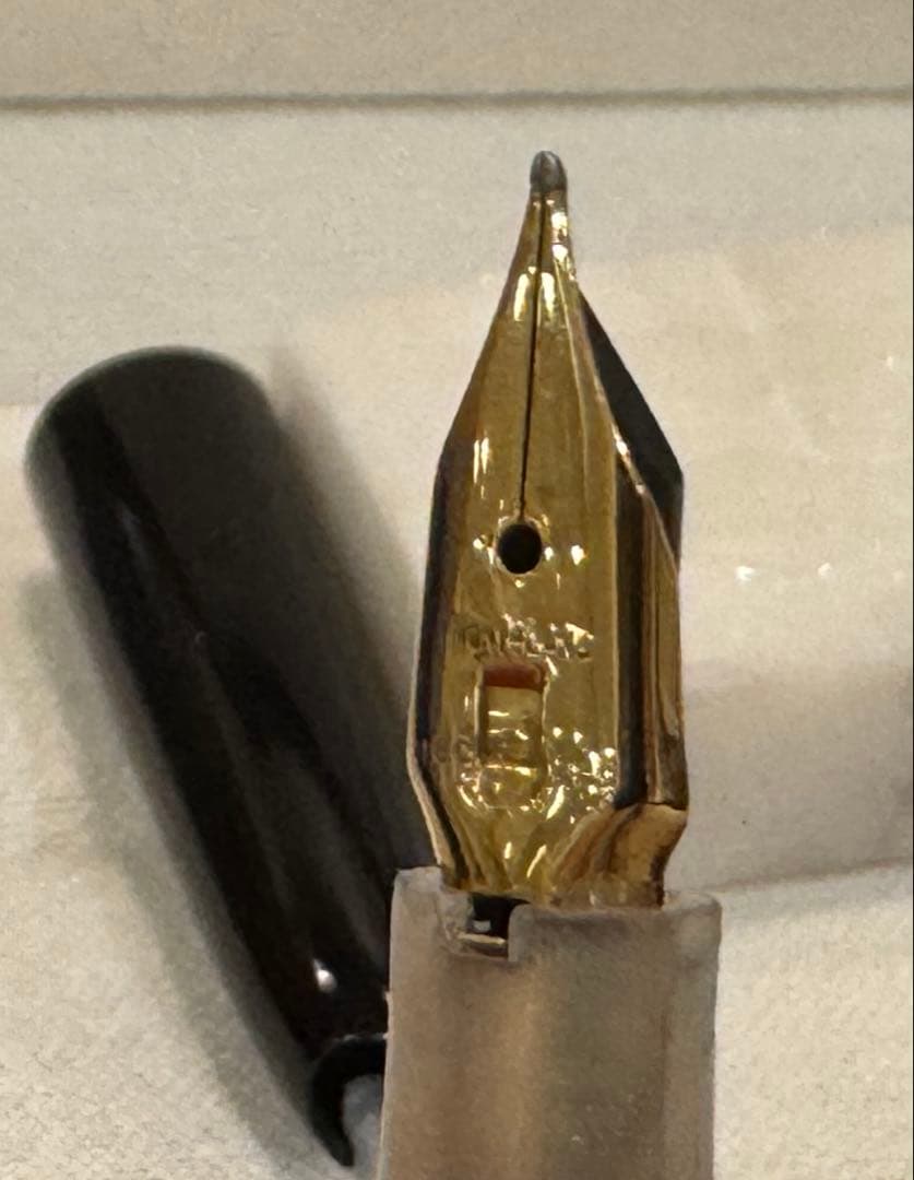 【極美品】モンブラン万年筆 No12 1960s ペン先18c 750 ブラック