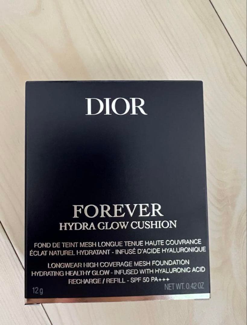 Dior クッションファンデーション　フォーエヴァー　イドラ　グロウ　クッション