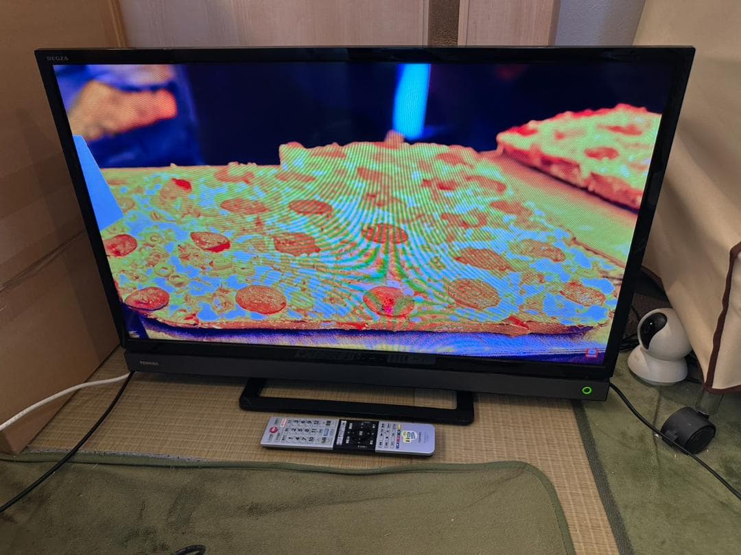 TOSHIBA 東芝 テレビ　32V31 18年 Netflix　32型　極美品