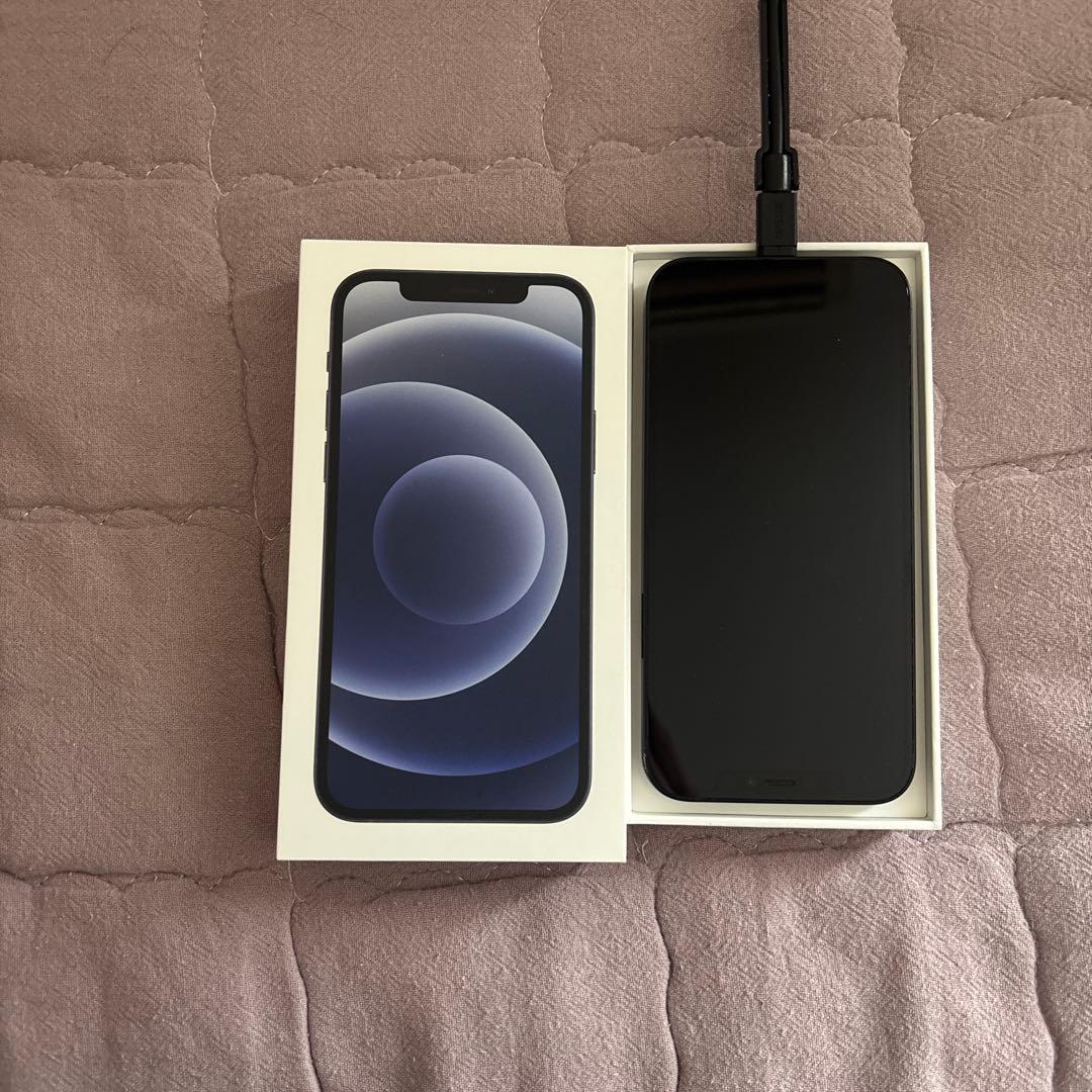 スマートフォン本体 iPhone12 64G