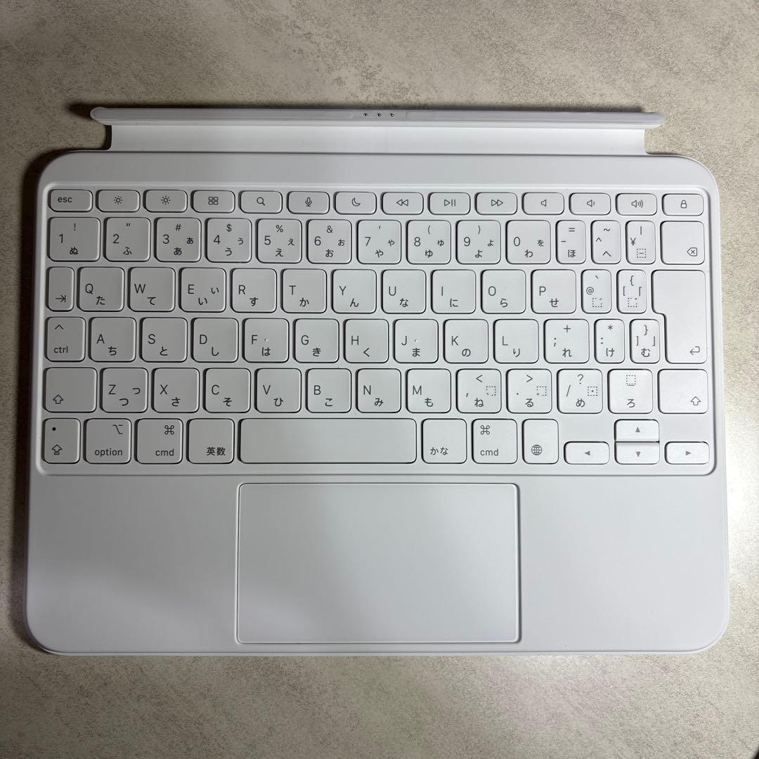 iPad (第10世代)・ (A16)用Magic Keyboard Folio