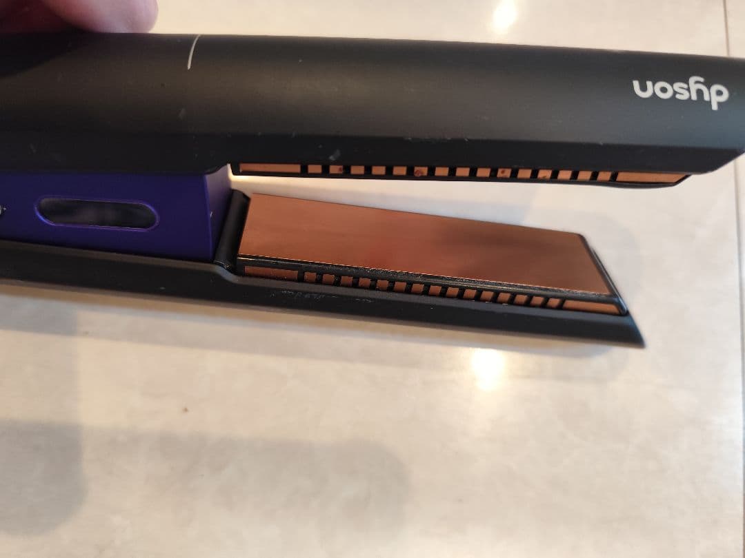 Dyson Corrale HS03 コードレス ヘアアイロン 黒 紫