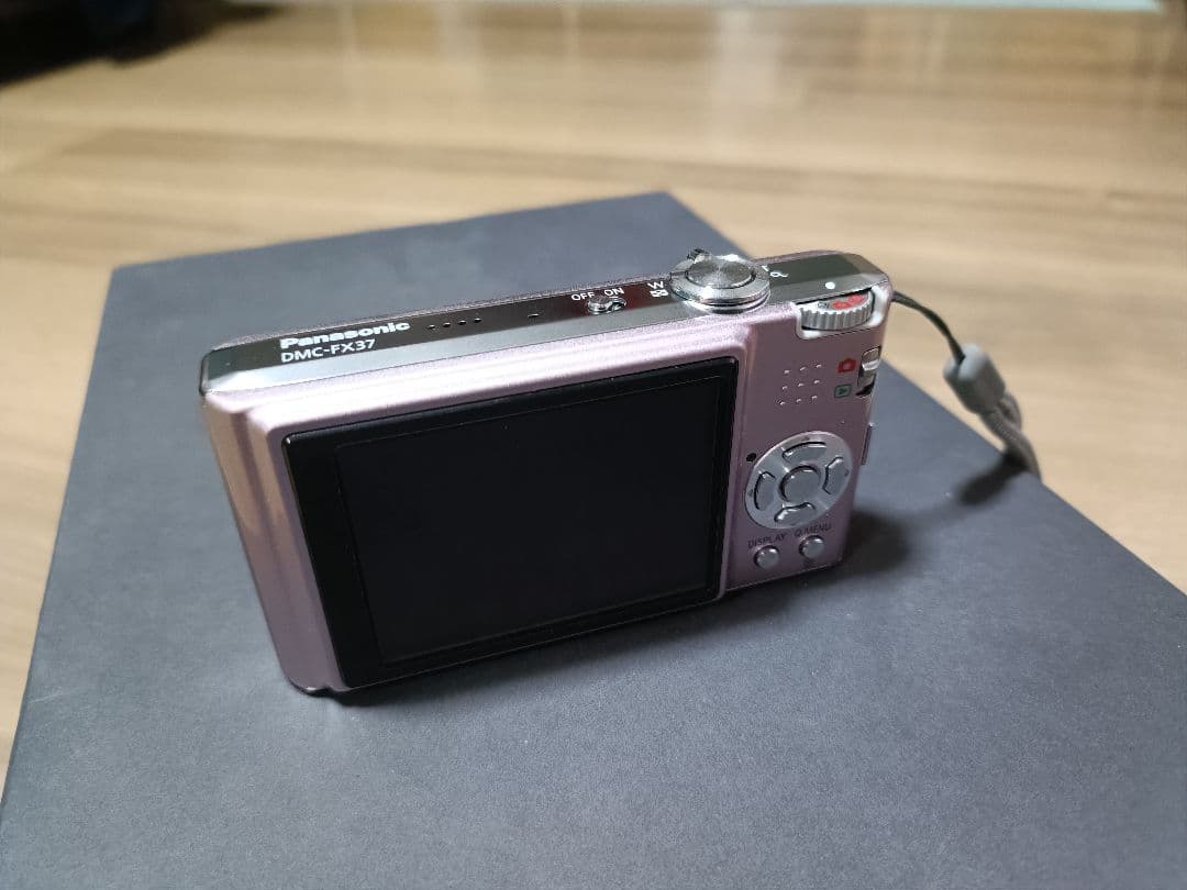 Panasonic コンデジ　DMC-FX37 ピンク