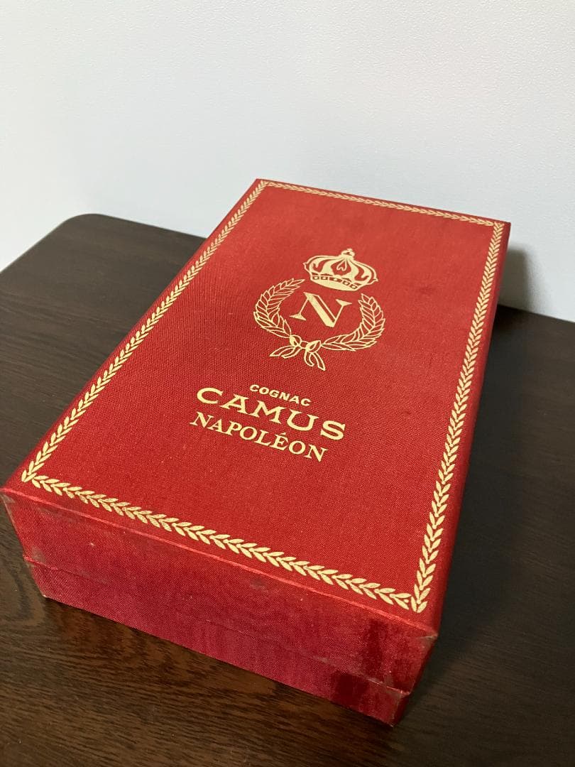 【ボトル未開封】CAMUS カミュ ナポレオン ブック 赤