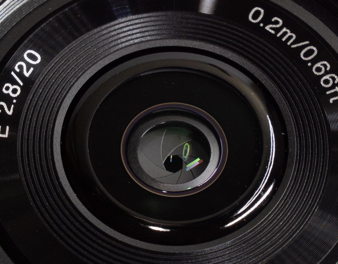 SONY 20mm f2.8/Eマウント用単焦点レンズ/SEL20F28