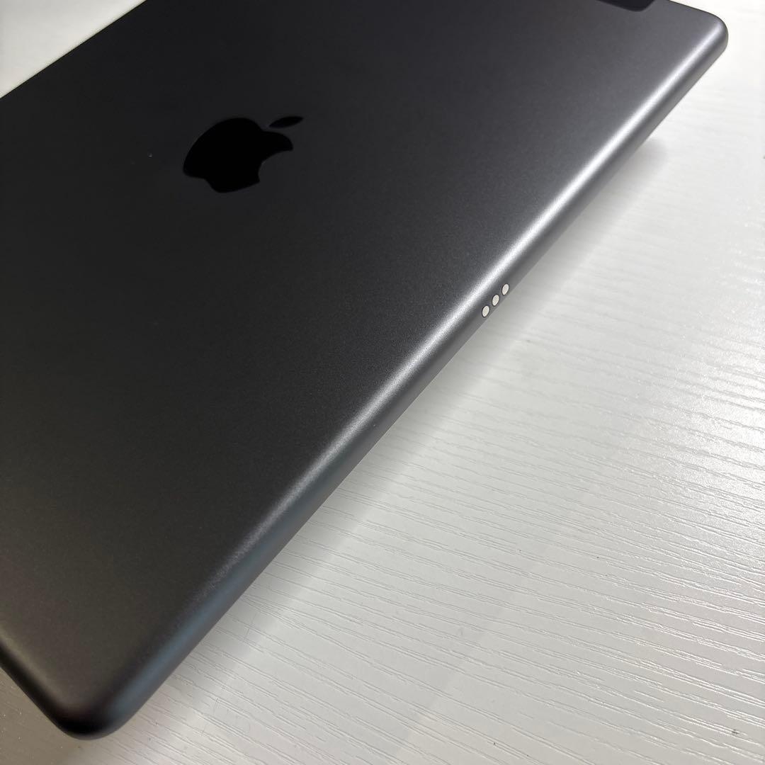 iPad 第9世代 64GB Wi-Fi+Cellular SIMフリー