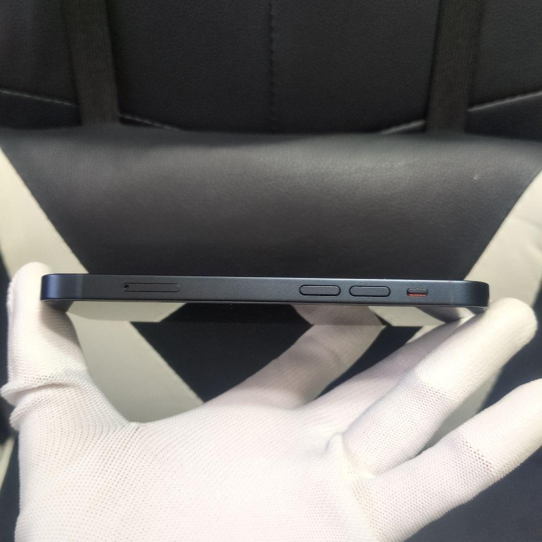 131　美品　iPhone 13 mini 128gb 黒　SIMフリーアップル