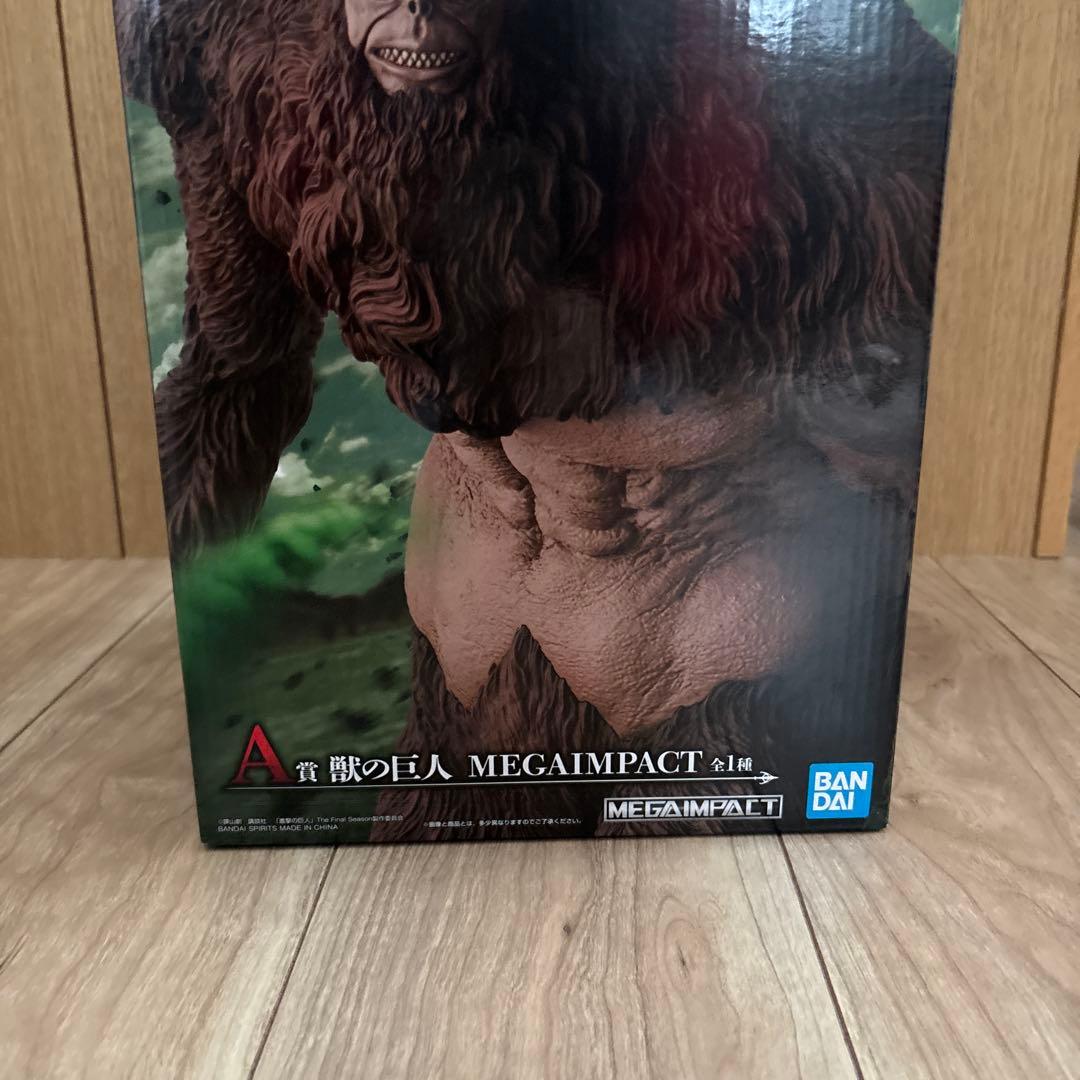 【新品】進撃の巨人 一番くじ　A賞　獣の巨人 MEGAIMPACT フィギュア