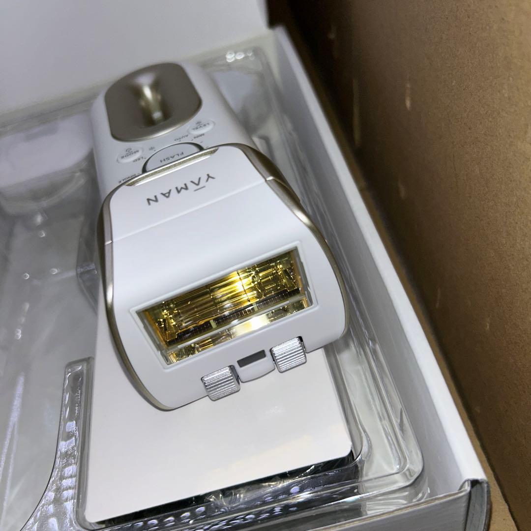 ヤーマン YJEA6W レイボーテ クールプロ ホワイト