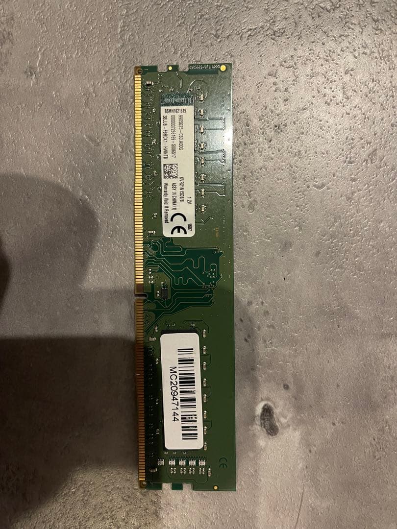 DDR4 メモリ64GB(8GB×8) Kingston