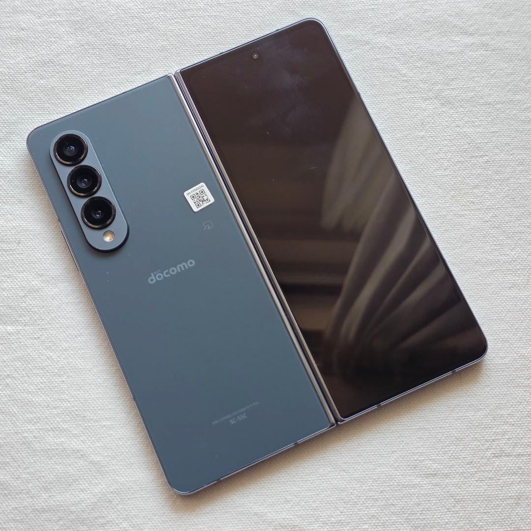 Galaxy Z Fold4 docomo版 SC-55Cメインディスプレイ不良