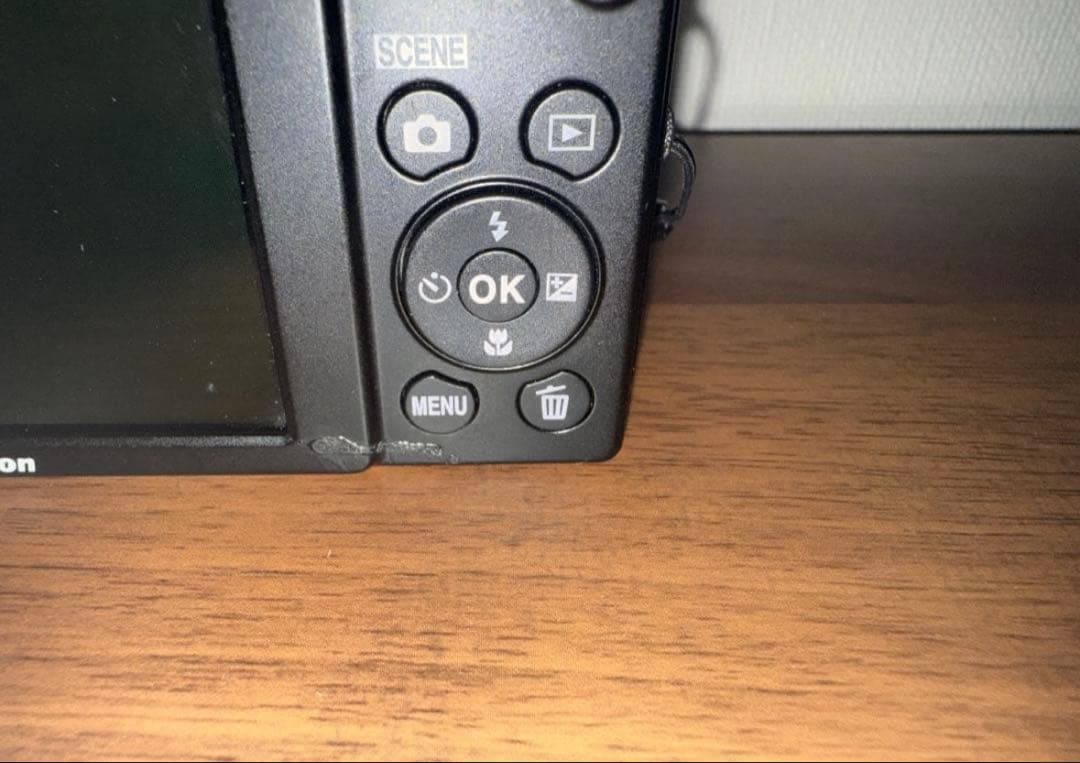 Nikon COOLPIX A100 シルバー