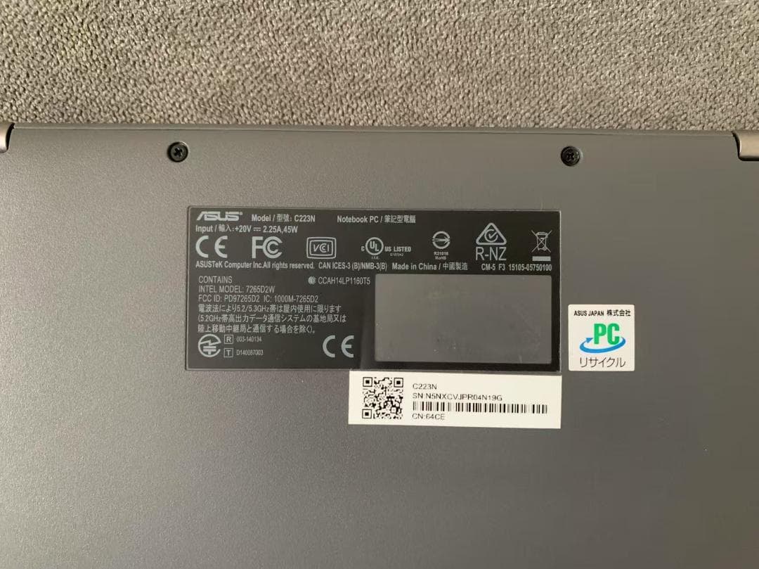 Chromebook本体 ASUS Chromebook C223N