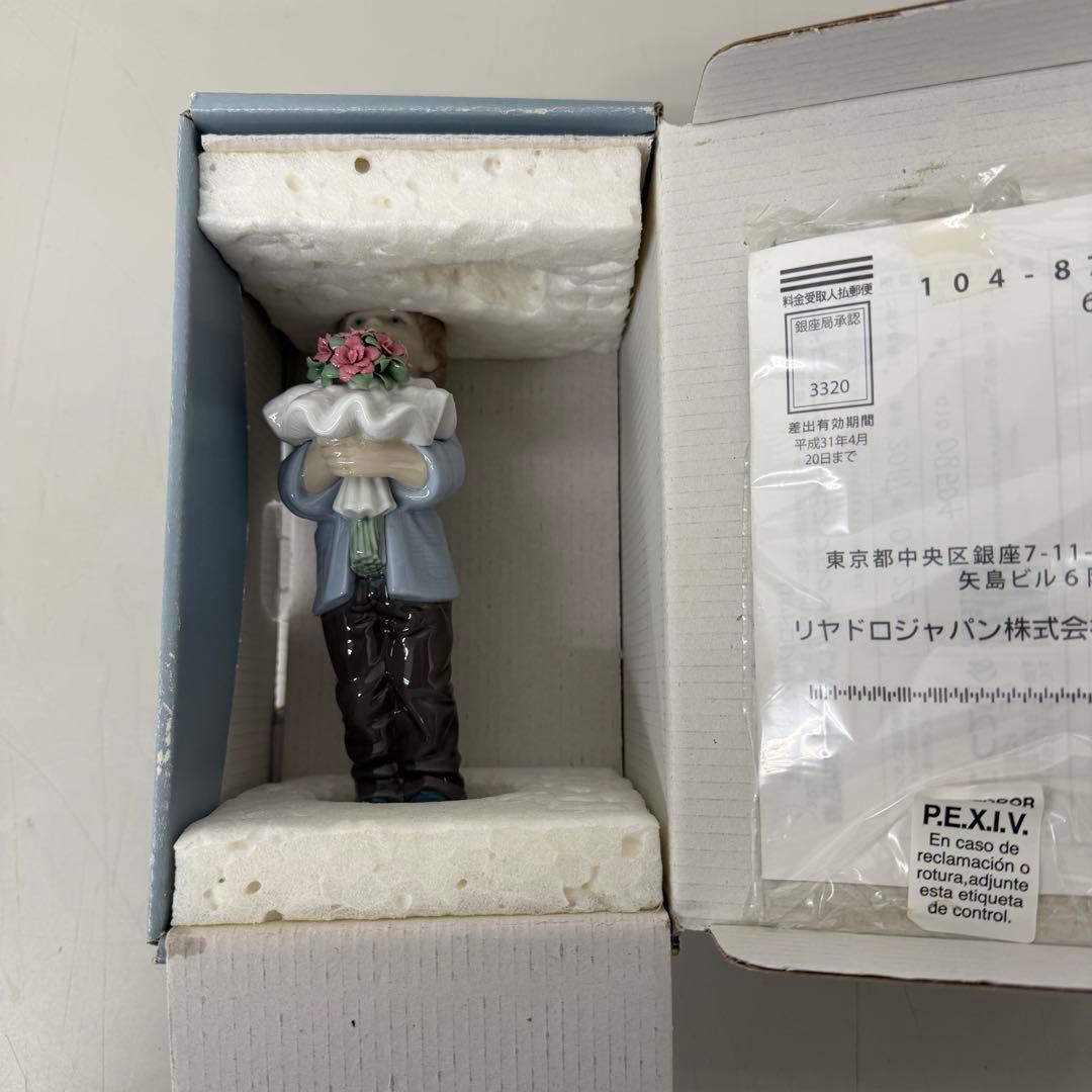 【未使用品】リヤドロ（LLADRÓ）　ポーセリング　スペイン　置物