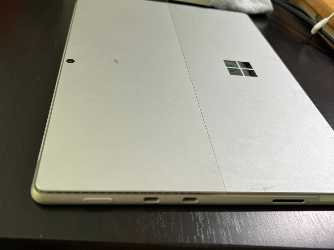 【ジャンク品】Microsoft Surface Pro 8 + キーボード