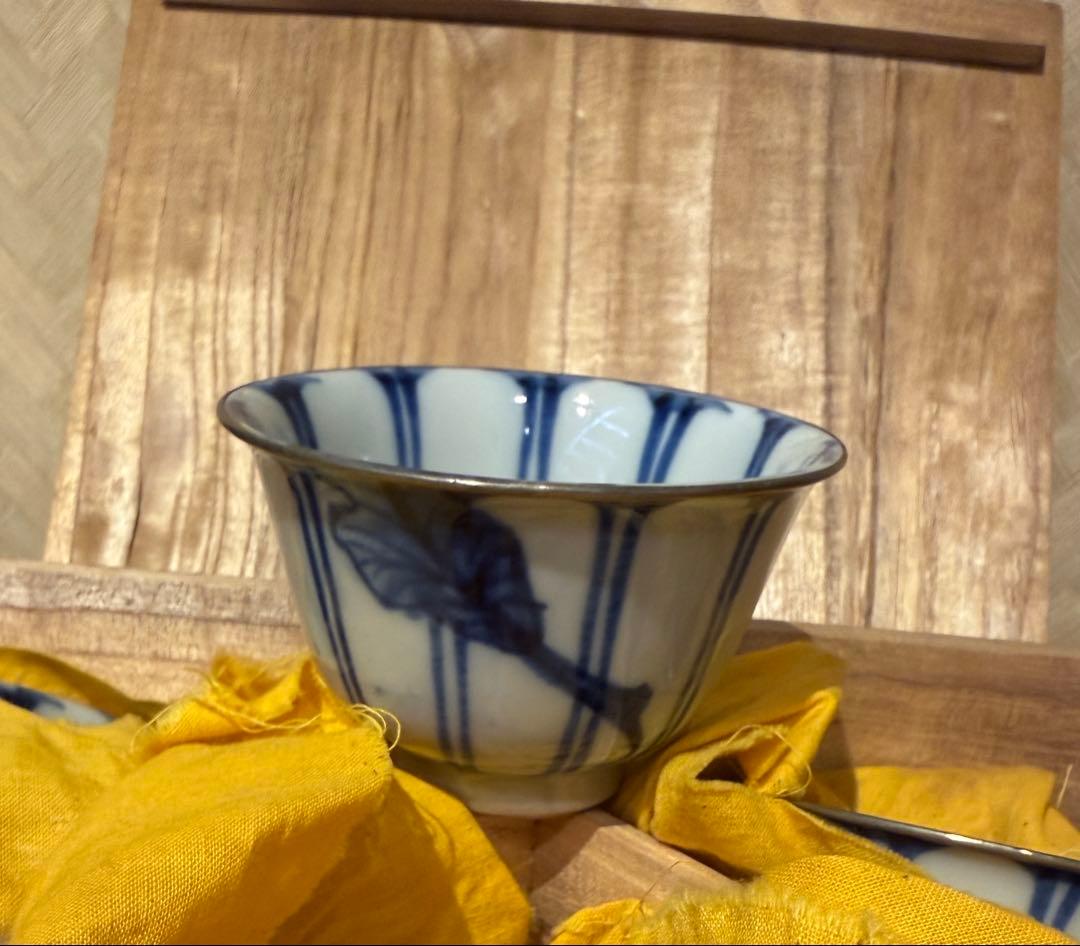 菊模様　湯呑み　お猪口　5個セット　木箱入り
