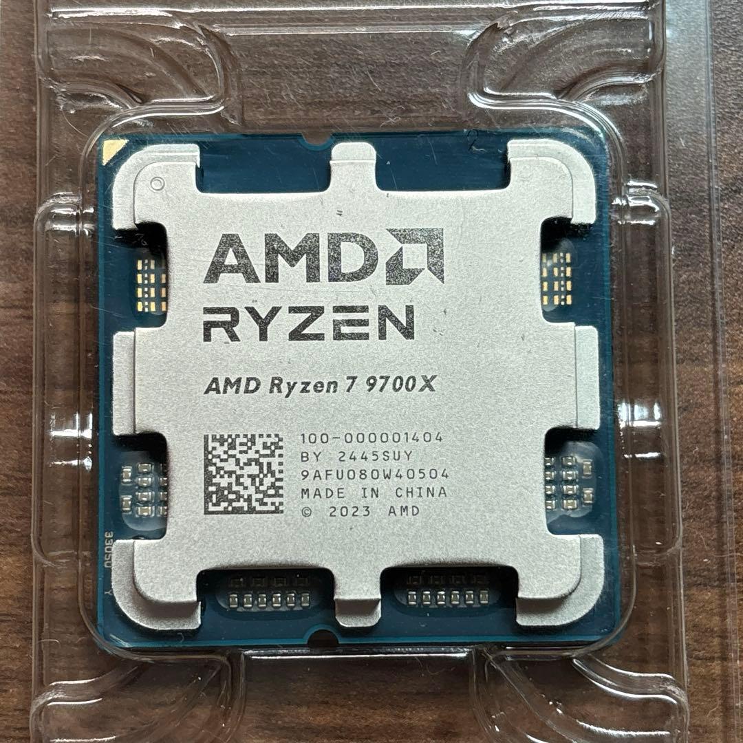 【新品未使用】Ryzen7 9700X 動作保証
