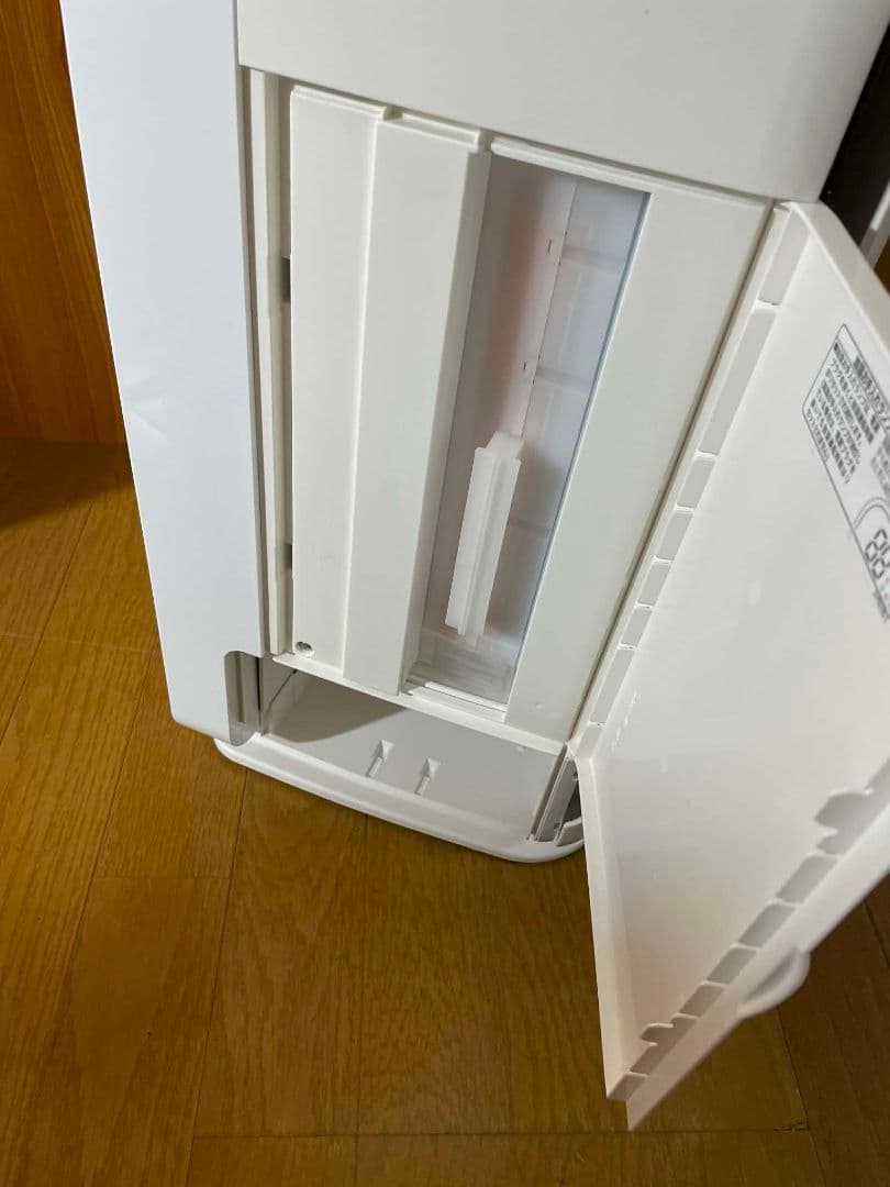 シャープ 加湿空気清浄機 KI-JS70-W 2019年製