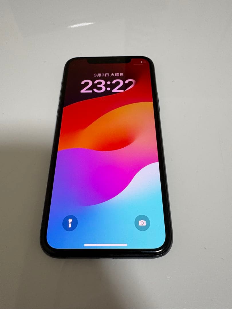 iPhone 11 Pro 256GBミッドナイトグリーン SIMロック解除済み