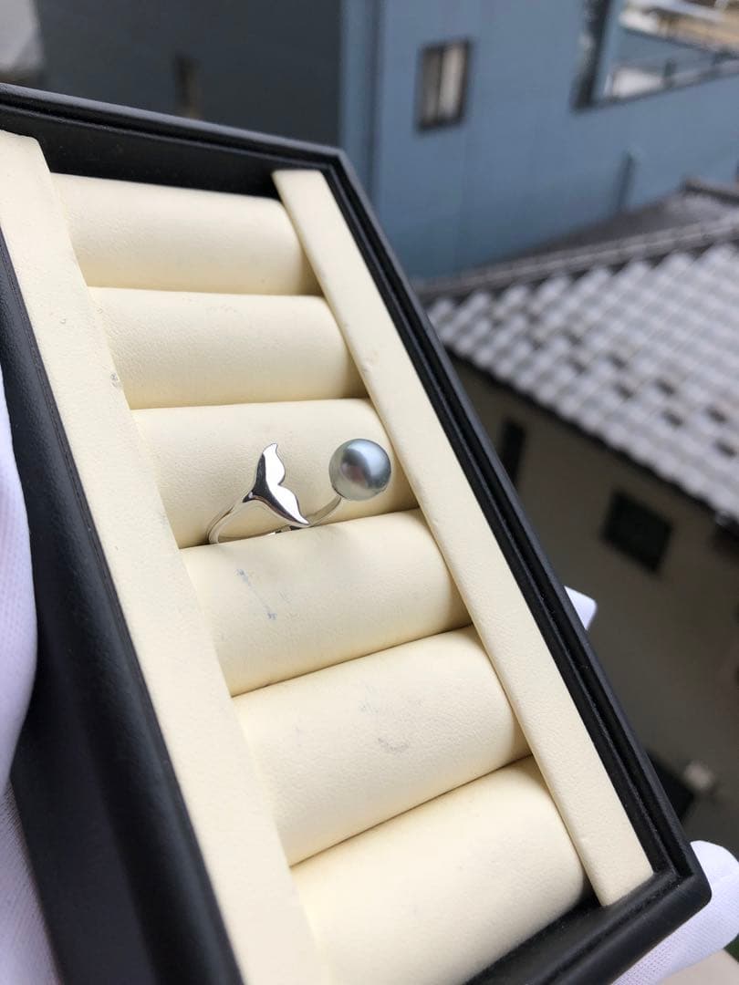 黒蝶真珠　イルカピアス　ハンドメイド